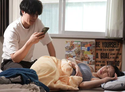 Gã đàn ông khao khát nhìn người yêu ngoại tình